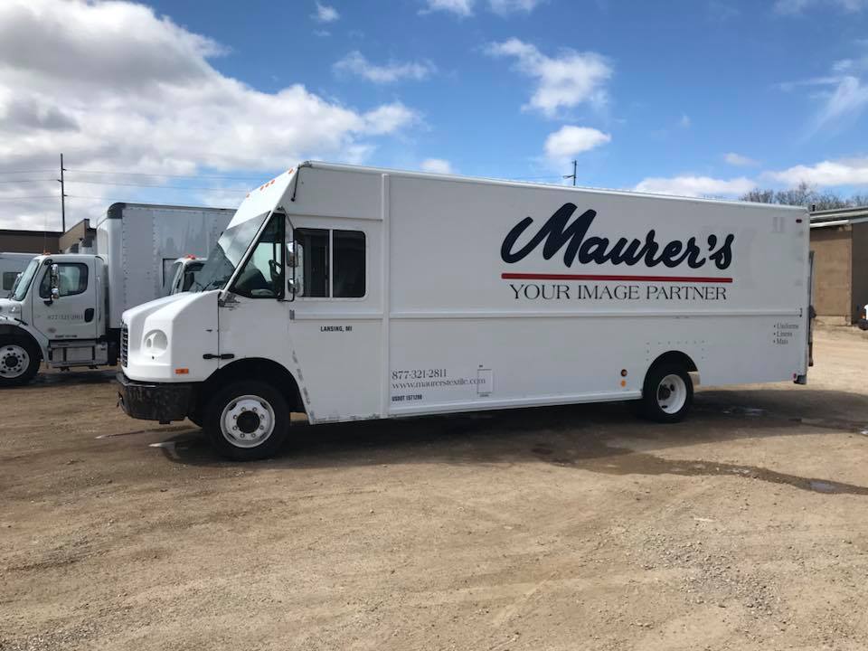 fleet cleaner washes maurer's trucks in grand rapids mi